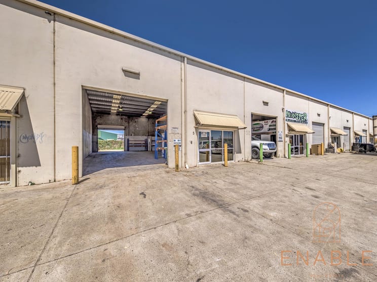 5/235 Barrington Street Bibra Lake WA 6163 - Image 2