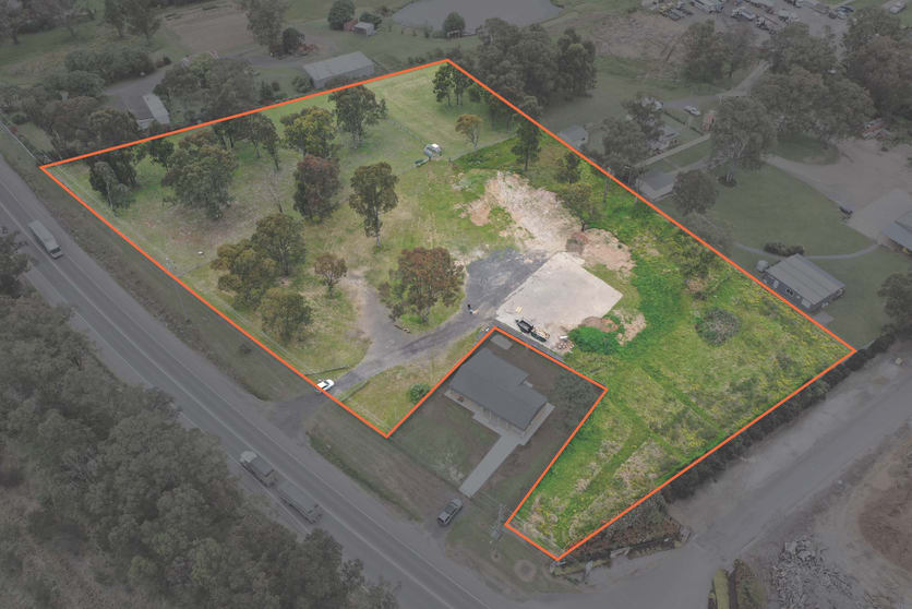 Click to view all images Horsley Park NSW 2175 - Image 2