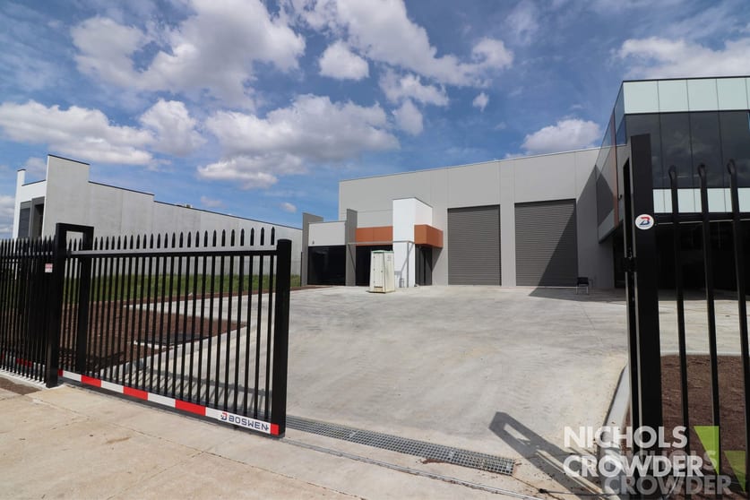 Click to view all images 1/6 Buontempo Road Carrum Downs VIC 3201 - Image 2