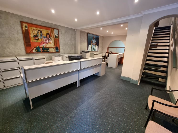 Click to view all images 56 Yurong Street Darlinghurst NSW 2010 - Image 2