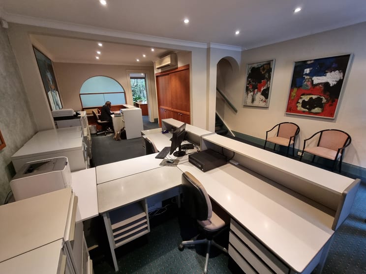 Click to view all images 56 Yurong Street Darlinghurst NSW 2010 - Image 3