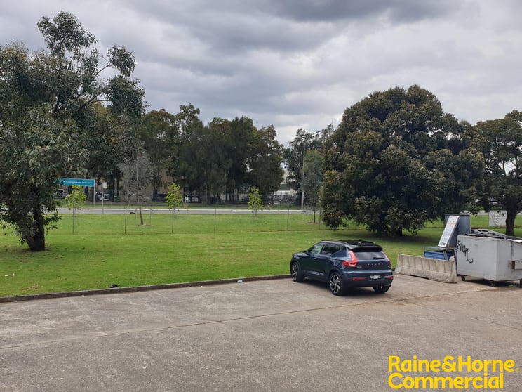 10/3 Lancaster Street Ingleburn NSW 2565 - Image 3