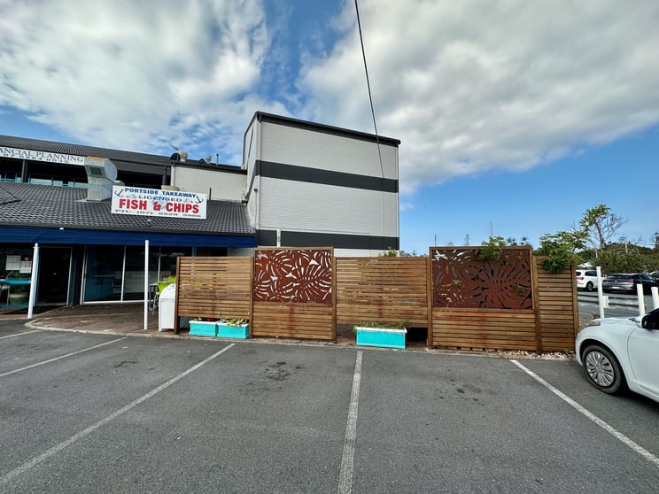 Click to view all images Shop 12/237 Bayview Street Runaway Bay QLD 4216 - Image 1
