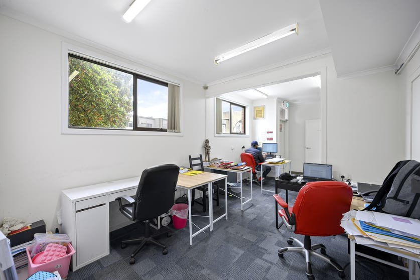 Click to view all images 735 Pascoe Vale Road Glenroy VIC 3046 - Image 3
