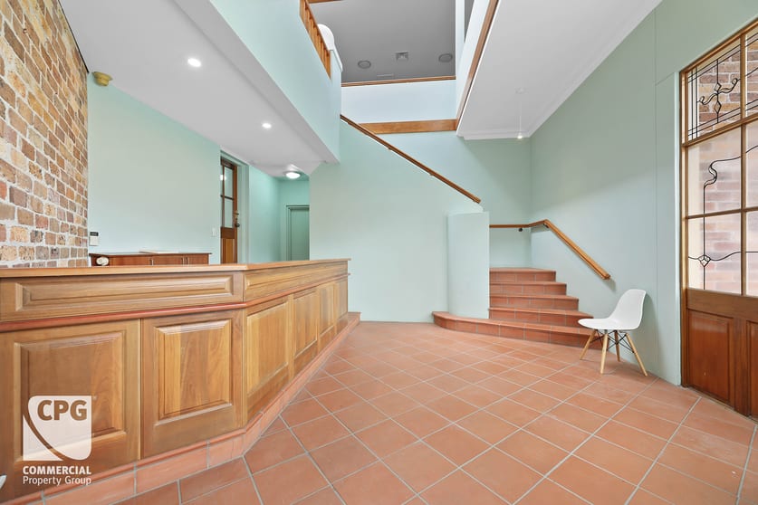 Click to view all images 52 Montgomery Street Kogarah NSW 2217 - Image 3