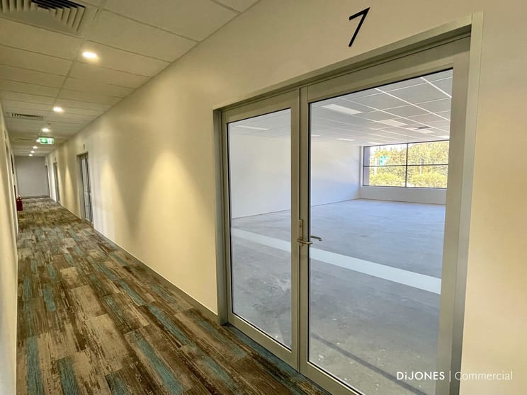5/25 Anzac Rd Tuggerah NSW 2259 - Image 2