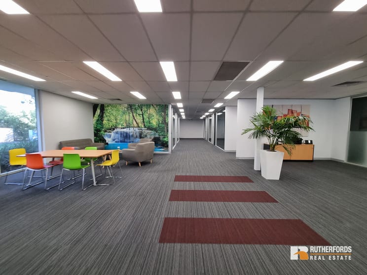 Click to view all images 1/19 Enterprise Drive Bundoora VIC 3083 - Image 2