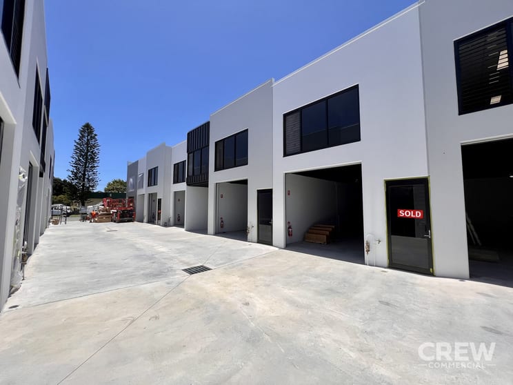 Click to view all images 12/8 Strathaird Road Bundall QLD 4217 - Image 2