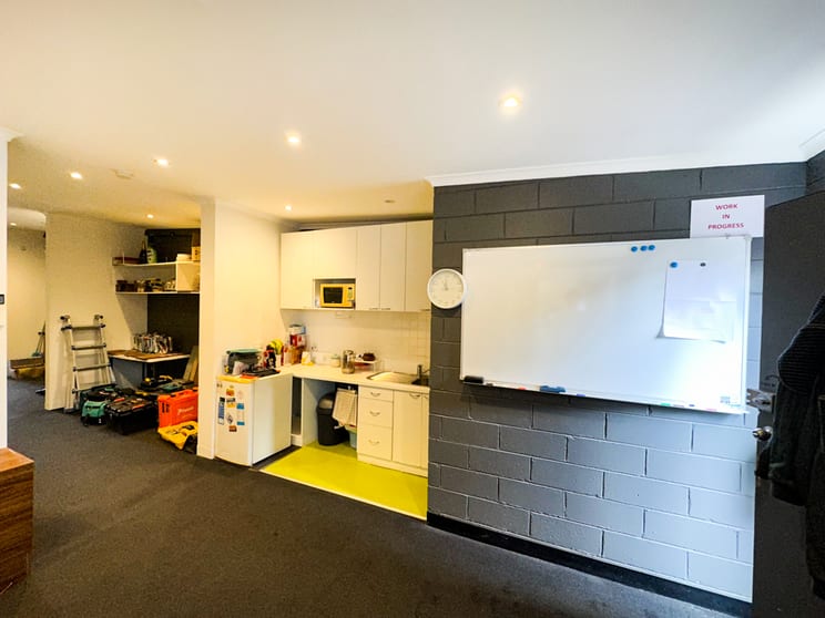 Click to view all images 31 Sydney Road Bayswater VIC 3153 - Image 5