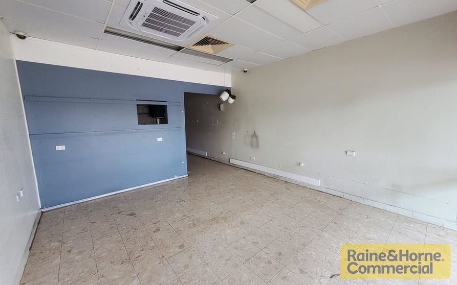 Click to view all images 4/41 Graham Road Carseldine QLD 4034 - Image 2
