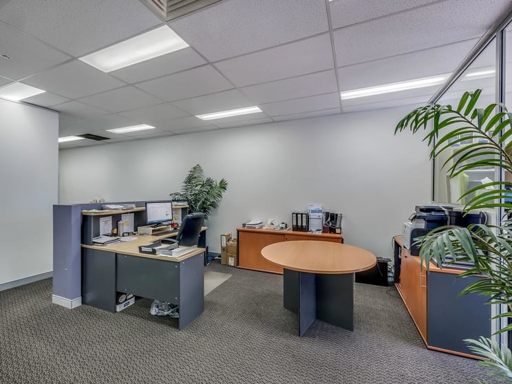 Click to view all images 2.03/12-14 Solent Circuit Baulkham Hills NSW 2153 - Image 2