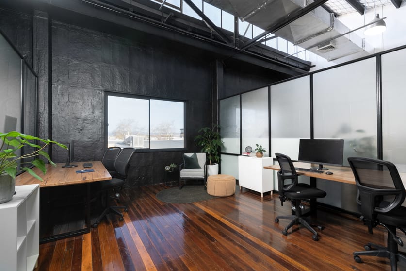 Click to view all images 1/557 Young Street Albury NSW 2640 - Image 1