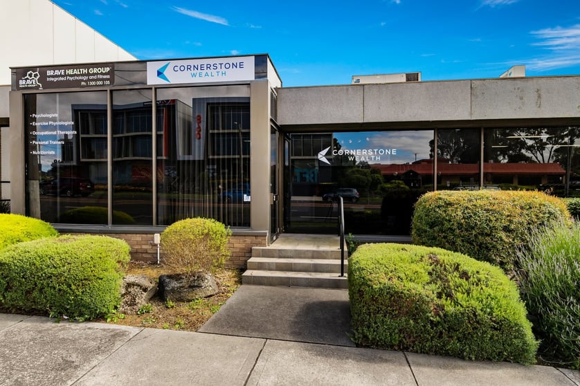Click to view all images 2/861 Doncaster Road Doncaster East VIC 3109 - Image 1