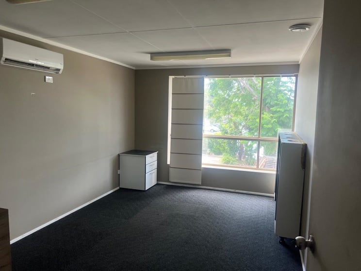 5/160 Redland Bay Road Capalaba QLD 4157 - Image 2