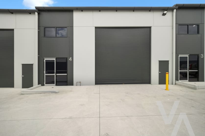Click to view all images 4/61 Elwell Close Beresfield NSW 2322 - Image 1