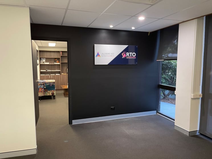 Click to view all images GA/9-15 BAY STREET Southport QLD 4215 - Image 3