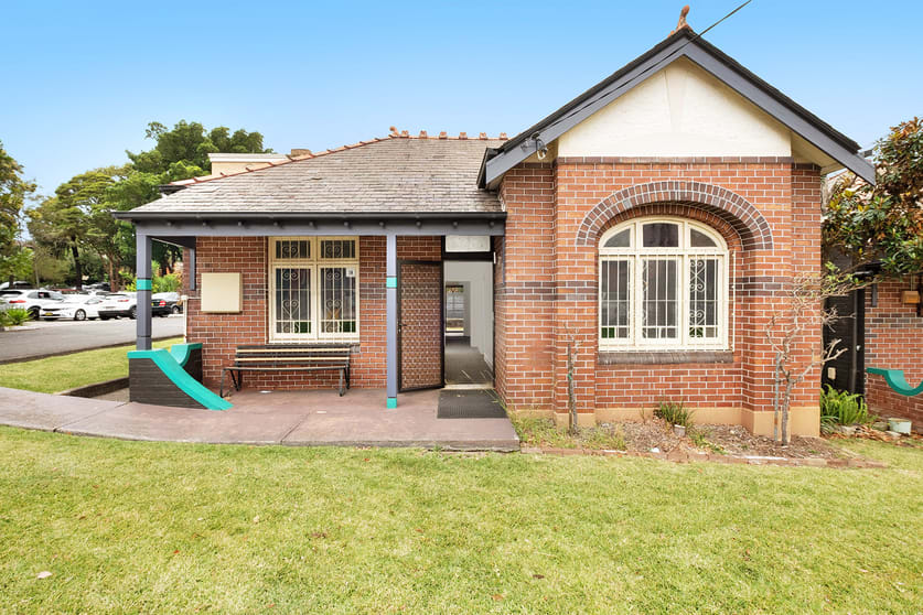 Click to view all images 12 Robert Street Ashfield NSW 2131 - Image 3