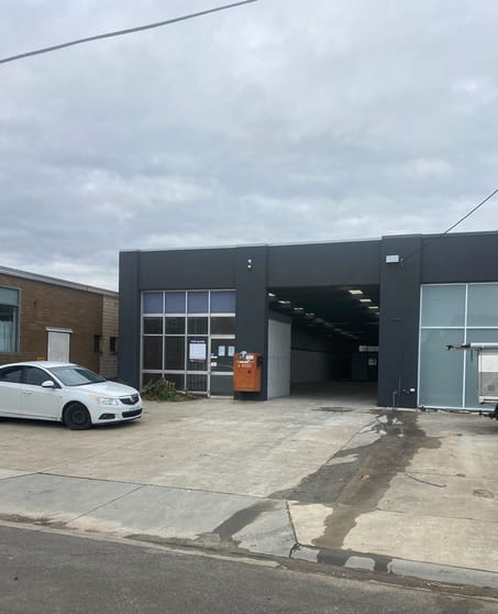 Click to view all images 50 Lamana Road Mordialloc VIC 3195 - Image 1