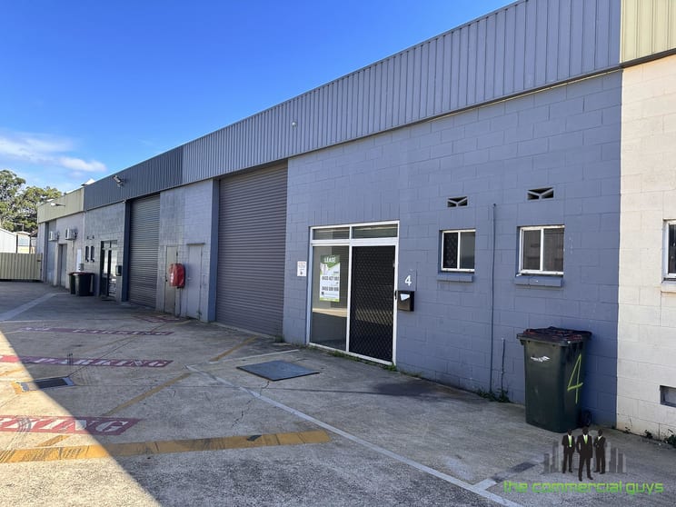 Click to view all images 4/15 Industry Dr Caboolture QLD 4510 - Image 2