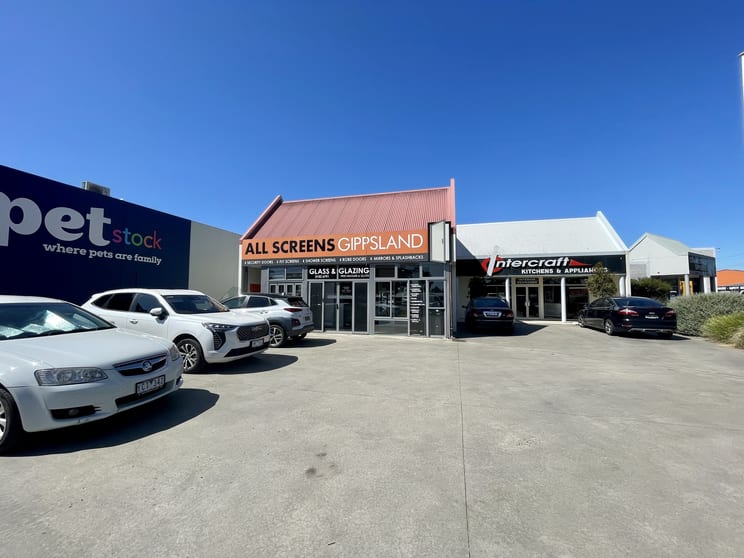 1/467B Main Street Bairnsdale VIC 3875 - Image 2