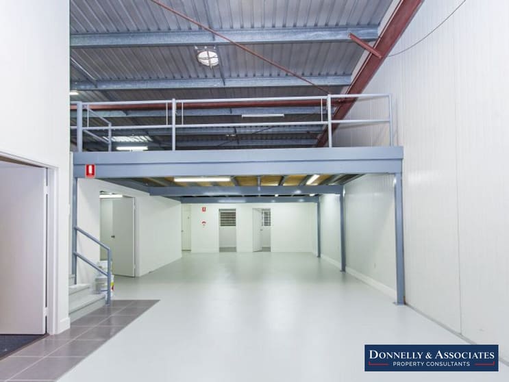 Click to view all images 1/62 Secam Street Mansfield QLD 4122 - Image 3