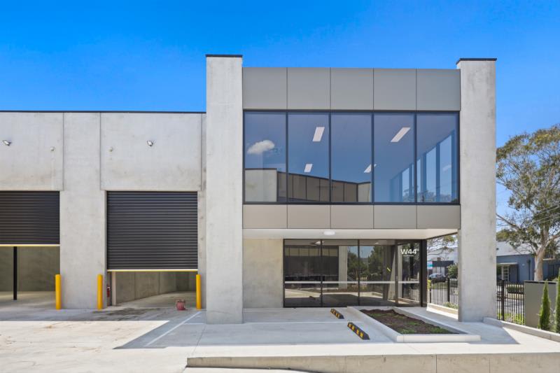 Click to view all images 44/52 Sheehan Road Heidelberg West VIC 3081 - Image 3