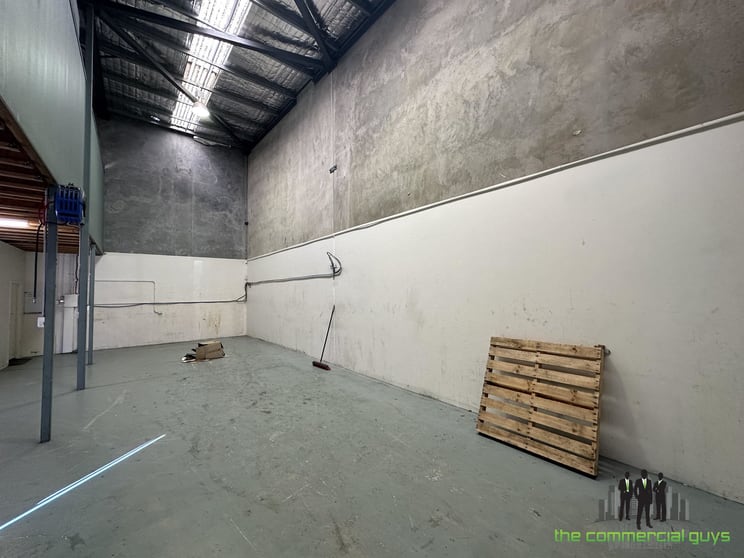 11/23-25 Skyreach St Caboolture QLD 4510 - Image 3