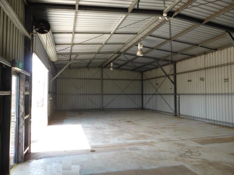 8 Fletcher Crescent Dubbo NSW 2830 - Image 2
