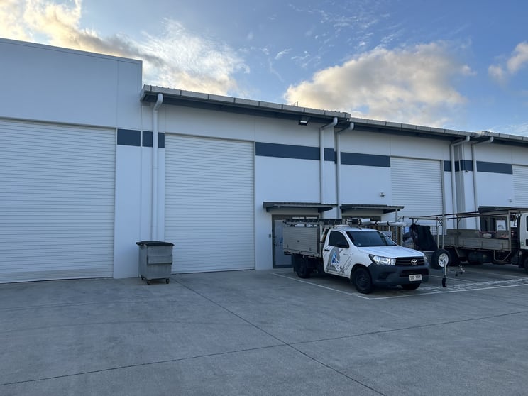 Click to view all images 33/55 Commerce Circuit Yatala QLD 4207 - Image 1