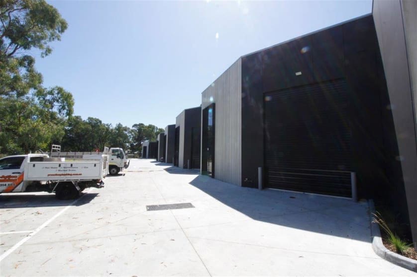 Click to view all images 30/42 Orchard Street Kilsyth VIC 3137 - Image 2