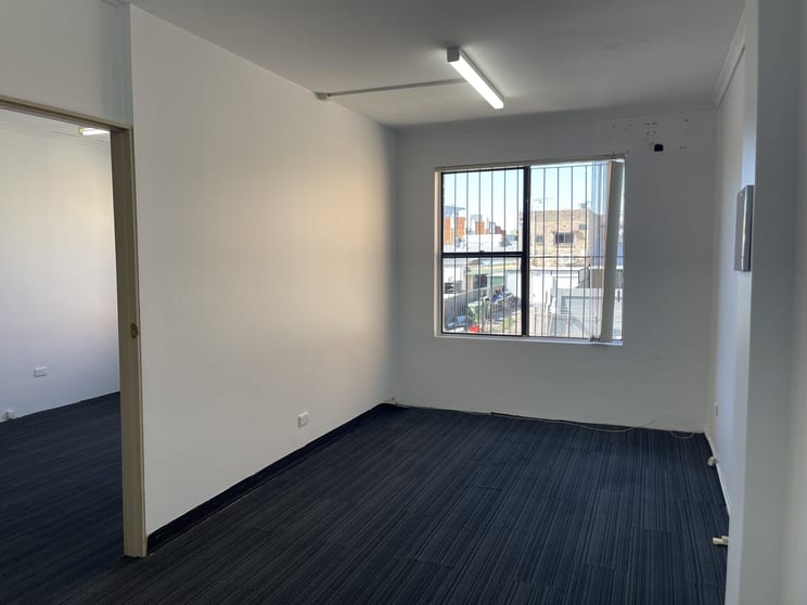 4/6 McFarlane St Merrylands NSW 2160 - Image 3