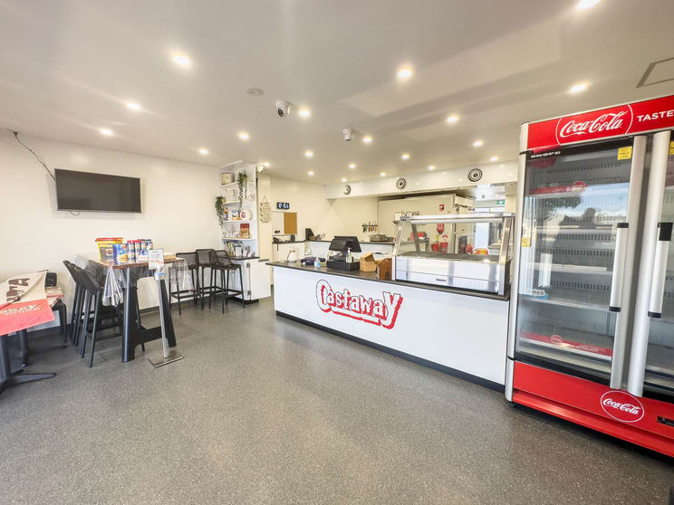 Click to view all images 7/49 Norton Promenade Dalyellup WA 6230 - Image 2