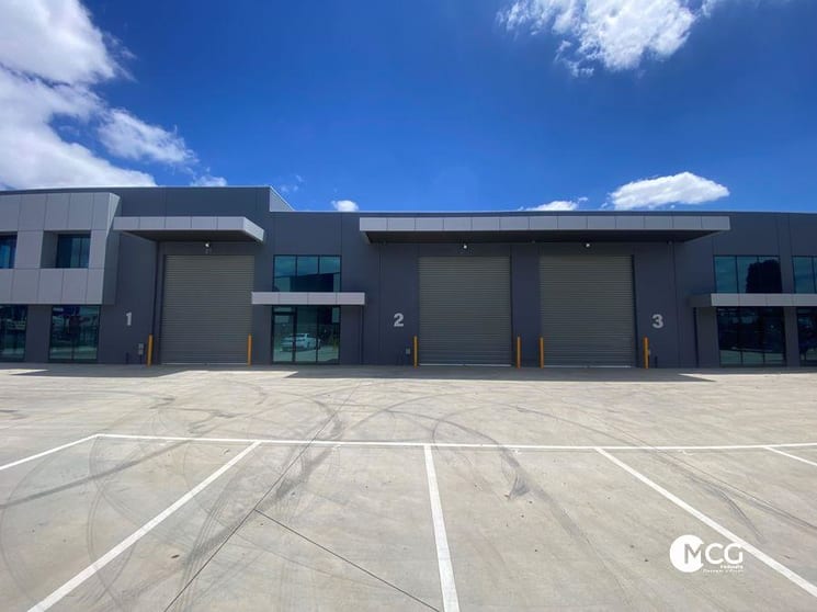 Click to view all images Unit 2/1 Dunmore Drive Truganina VIC 3029 - Image 1