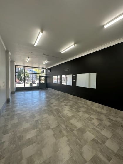 Click to view all images 2a/280 Crown Street Wollongong NSW 2500 - Image 3