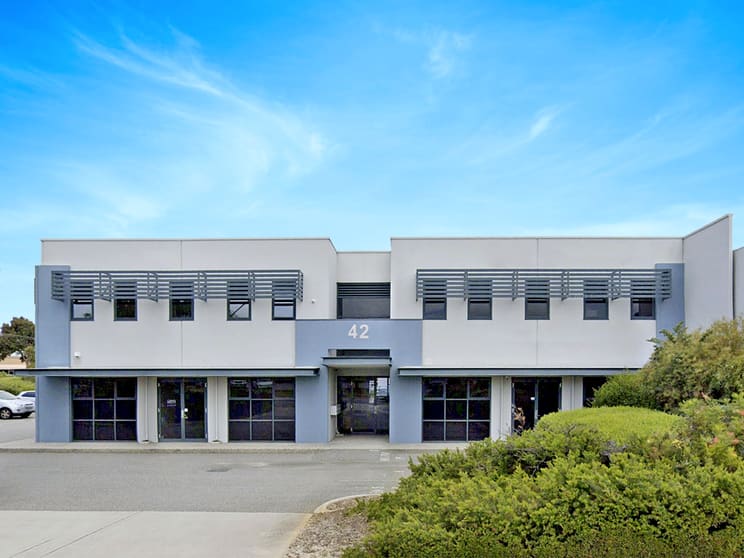 Click to view all images 42 Dellamarta Road Wangara WA 6065 - Image 1