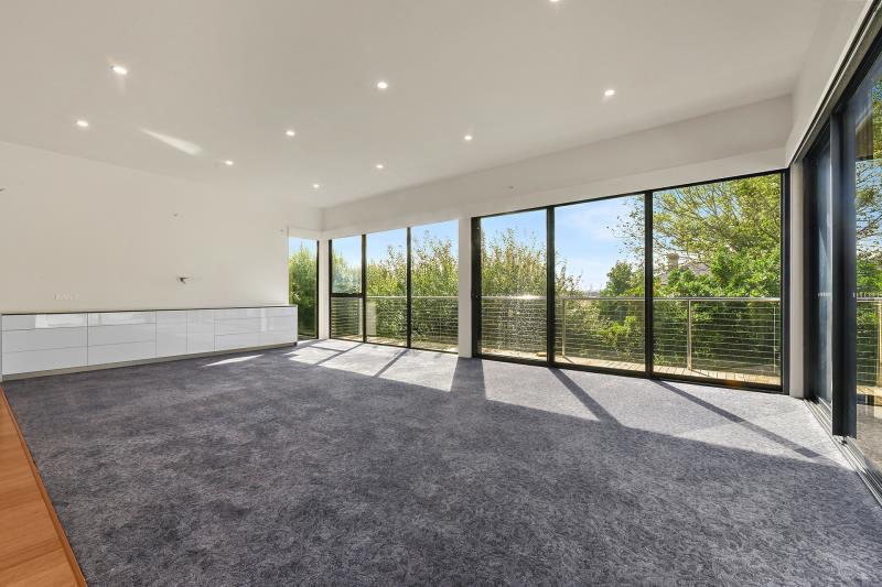 Click to view all images Clinic and Residential/264 Charles Street Launceston TAS 7250 - Image 1