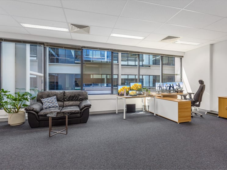 Click to view all images 1.07/33 Lexington Drive Bella Vista NSW 2153 - Image 2