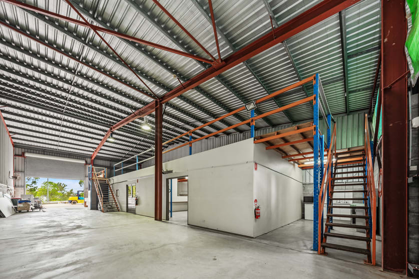 2/6-10 Argon Street Sumner QLD 4074 - Image 1