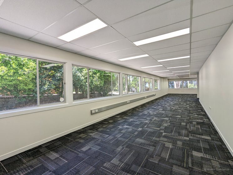 Click to view all images 1/1a Video Avenue Mount Lofty QLD 4350 - Image 2