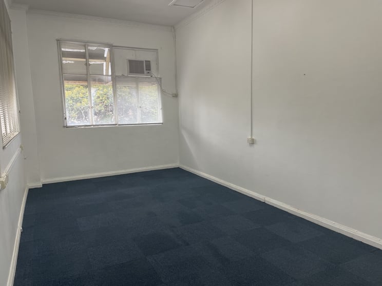 Click to view all images Suite 10 & 11/88 Ellena Street Maryborough QLD 4650 - Image 3