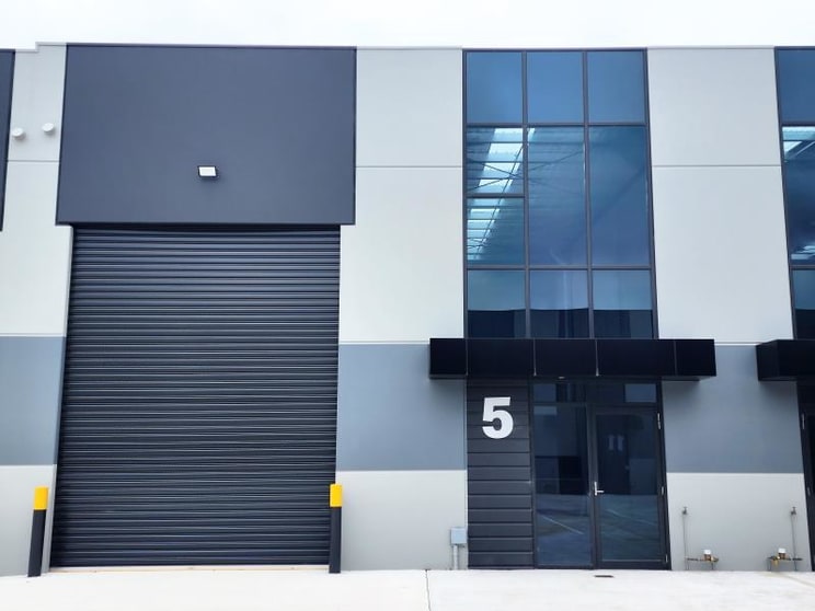 Click to view all images 5/52 Willandra Drive Epping VIC 3076 - Image 1
