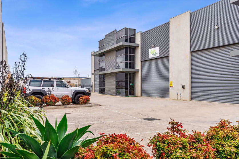 Click to view all images Unit 2 / 5 Lewalan Street Grovedale VIC 3216 - Image 3