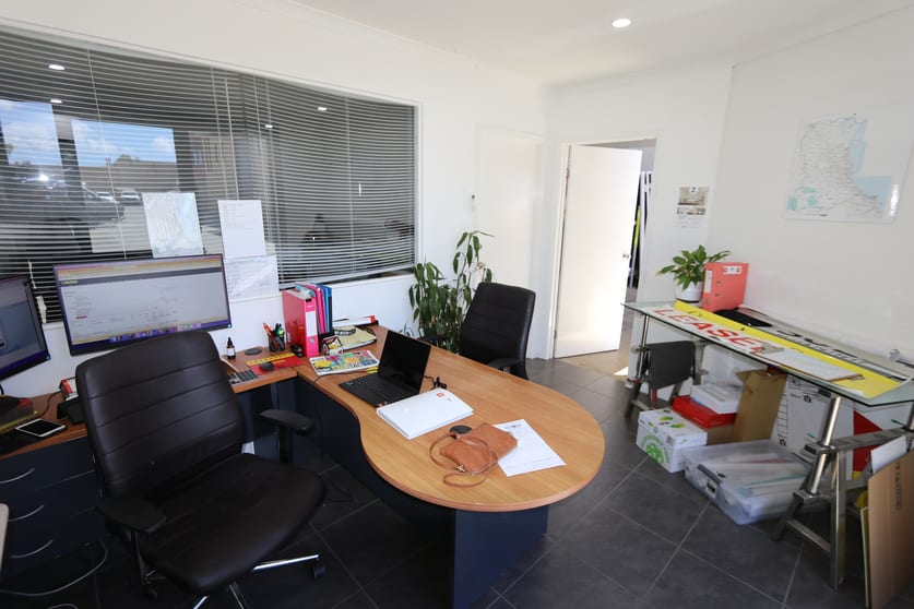 Click to view all images 3/17 Rothcote Court Burleigh Heads QLD 4220 - Image 3