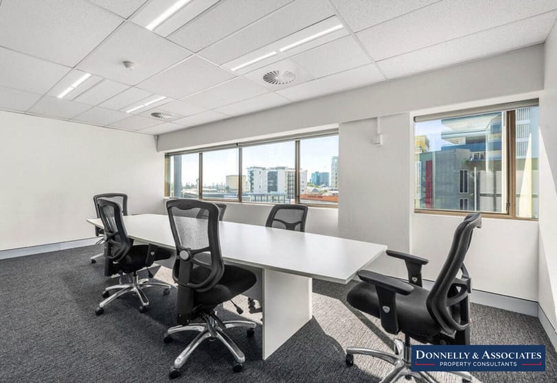 Click to view all images L4 S402/490 Upper Edward Street Spring Hill QLD 4000 - Image 3