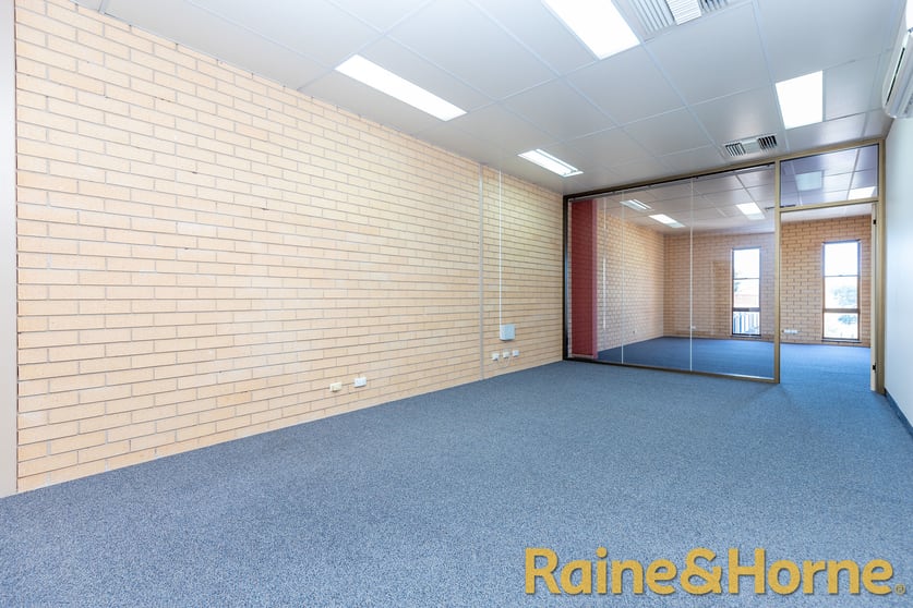Suite 2/272 Macquarie Street Dubbo NSW 2830 - Image 2