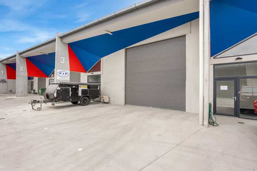 Click to view all images 3/6 Kyeema Place Cambridge TAS 7170 - Image 1
