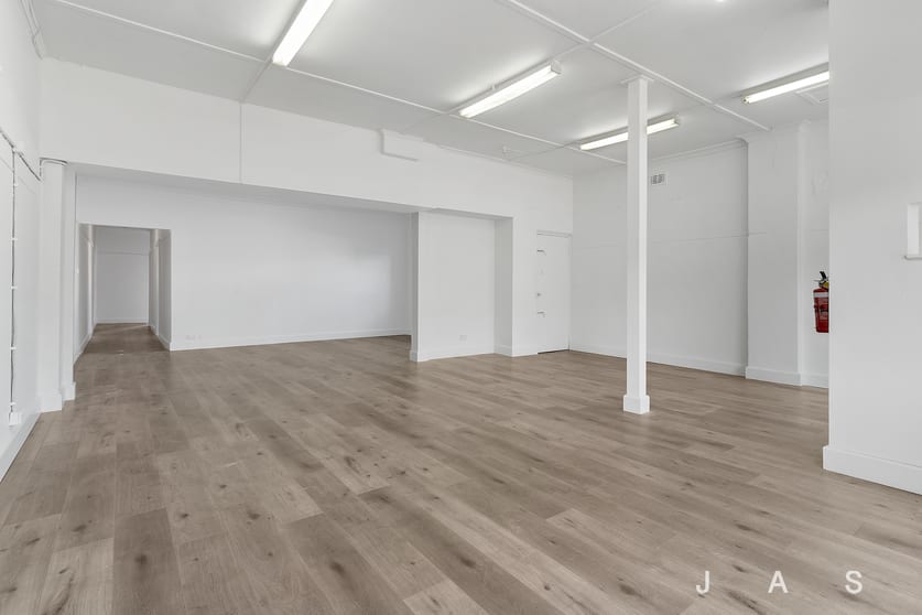 Click to view all images 177 Sunshine Road West Footscray VIC 3012 - Image 2