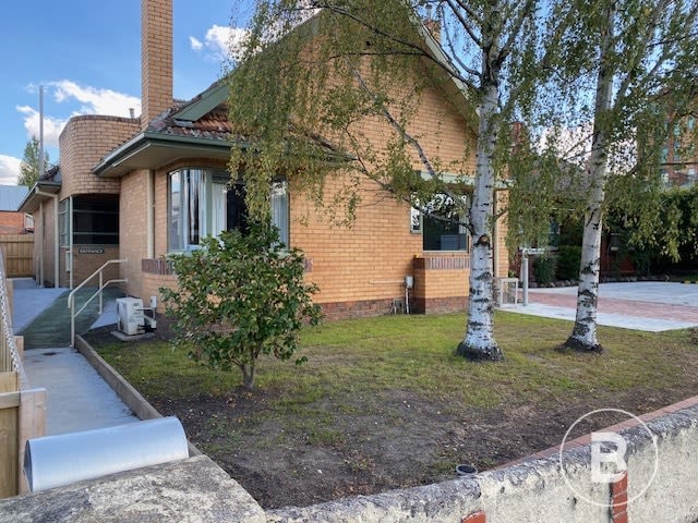 Click to view all images 801A Mair Street Ballarat Central VIC 3350 - Image 2