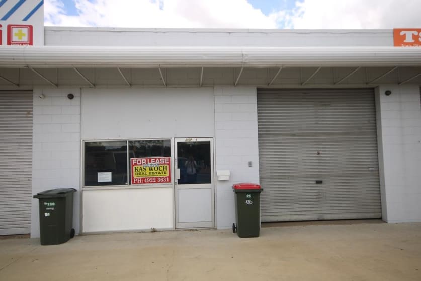 Click to view all images 4/26 Knight Street Park Avenue QLD 4701 - Image 2