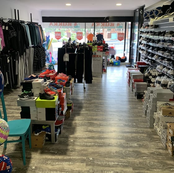 Click to view all images 39 Commercial Street Korumburra VIC 3950 - Image 3